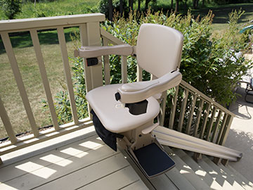 Burbank Lift Chairs