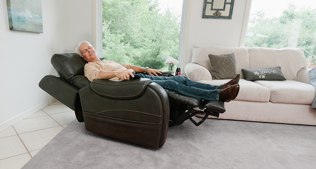 Burbank Electropedic See and try the Pride Viva PLR-935 Lift Chair Recliner